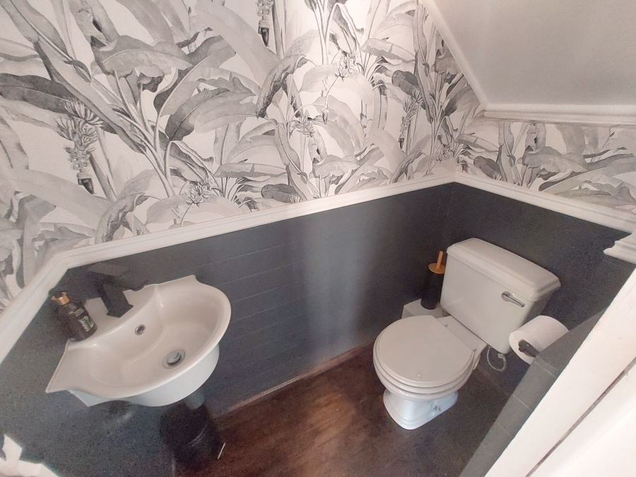 2 Bedroom Property for Sale in Heatherlands Western Cape